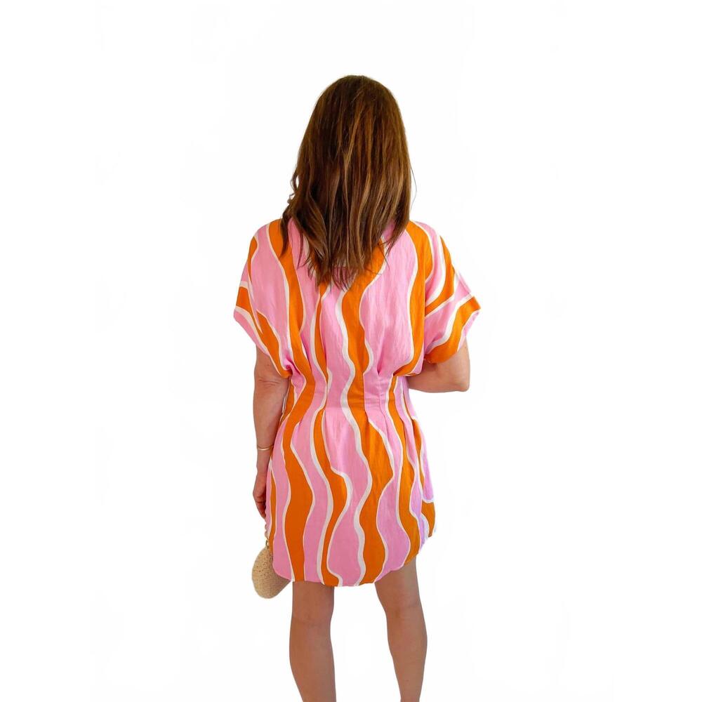 NEW THML wavy striped pattern dress in pink - Picture 2 of 2